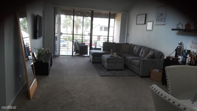 Building Photo - 2 br, 2 bath Condo - 1657 N Hiatus Rd