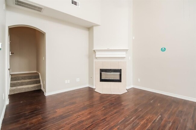 Building Photo - 13234 Southpoint Ln