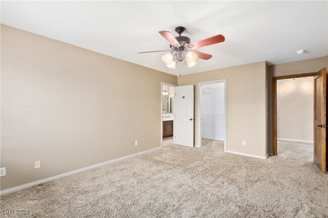 Foto del edificio - 8461 Moondance Cellars Ct