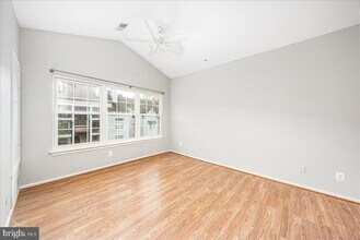 Building Photo - 9901 Boysenberry Way