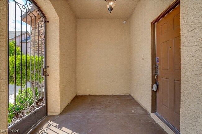 Foto del edificio - 9176 Worsley Park Pl