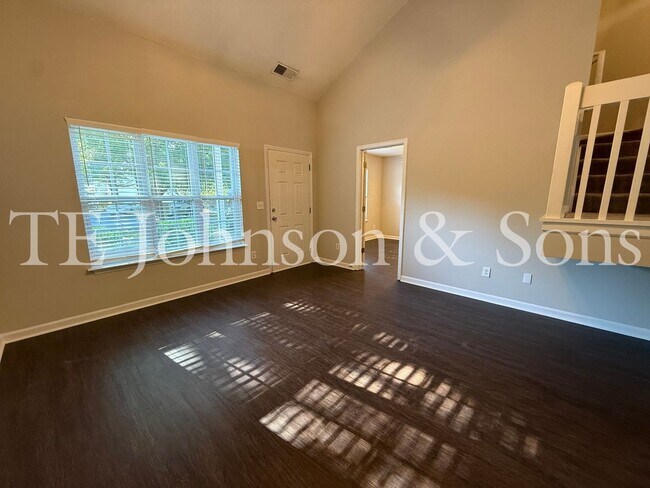 Foto del edificio - 3355 Kensington Pl
