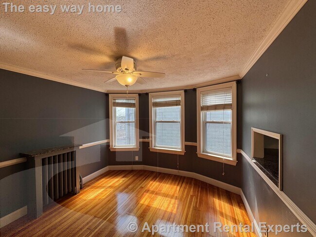 Foto del edificio - 57 Clarendon Ave