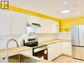 Building Photo - 188 Isabella Dr