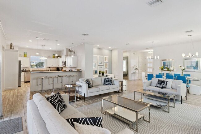 Building Photo - 7423 Sparkling Ct