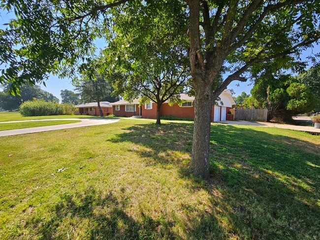 Photo - (3) Bed/(2) Bath with Storm Shelter and Mowing Included! Avail NOW! House