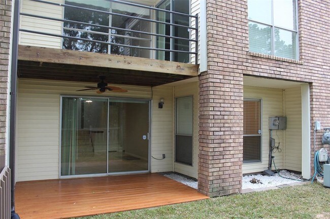 Building Photo - 16154 Seahorse Dr