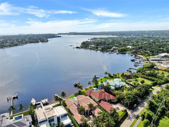 Building Photo - 19022 Loxahatchee River Rd