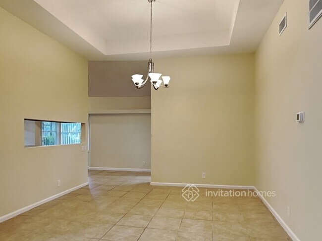 Building Photo - 5111 NW 81st Terrace