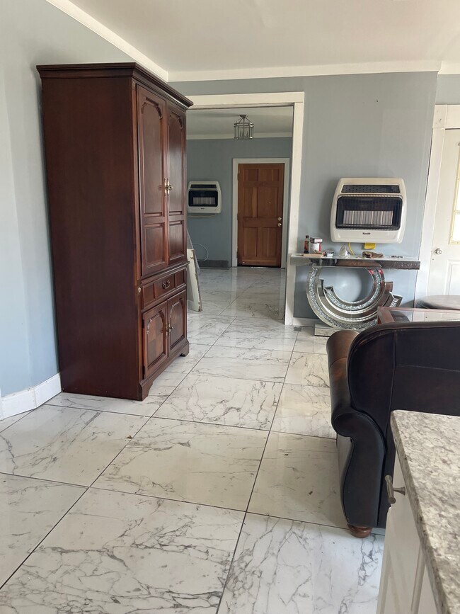 Foto del edificio - 301 Riverside Ave