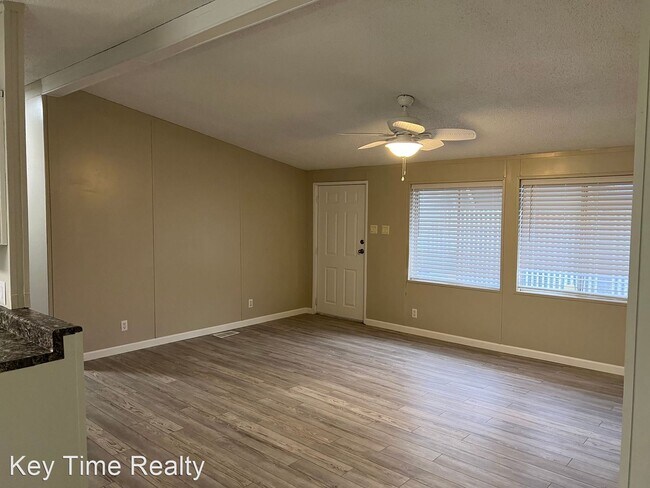 Building Photo - 3 br, 2 bath House - 1756 Forest Dr.