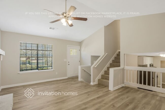 Building Photo - 2041 Wendover Dr