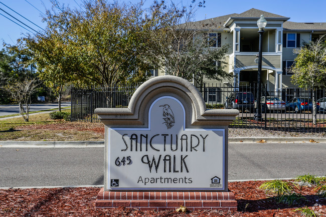 Foto del edificio - Sanctuary Walk Apartments