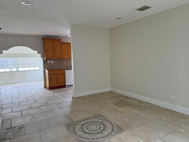 Foto del edificio - 1751 NW 34th Ave
