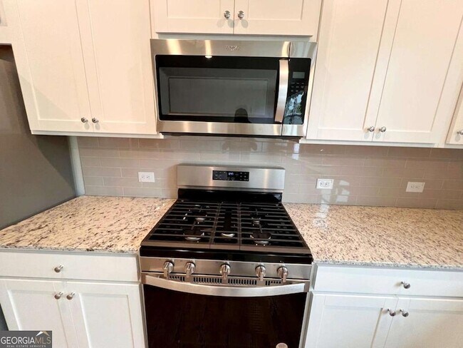 Building Photo - 250 Pt Pl Dr