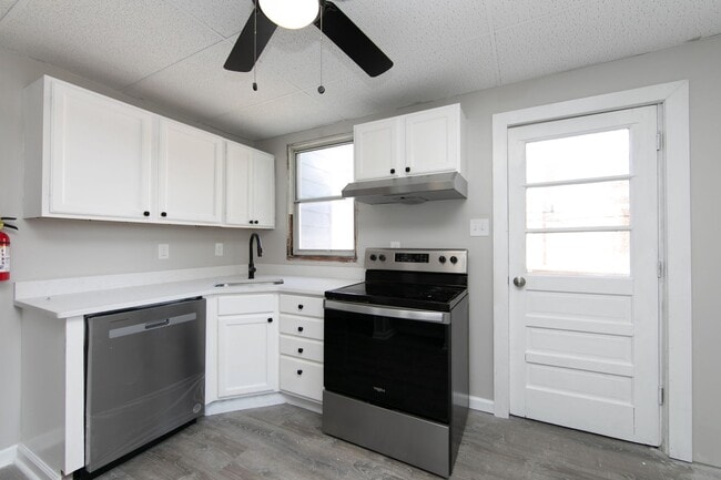 Photo - 12-14 South Broadway Gloucester City, NJ 0... Apartment