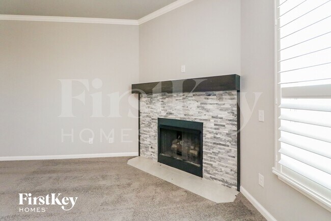Building Photo - 1720 Gladington Ct