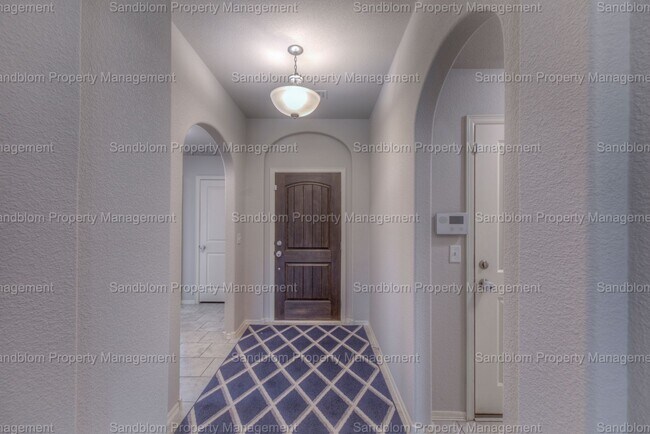 Building Photo - For Lease | Bixby | $2200 Rent