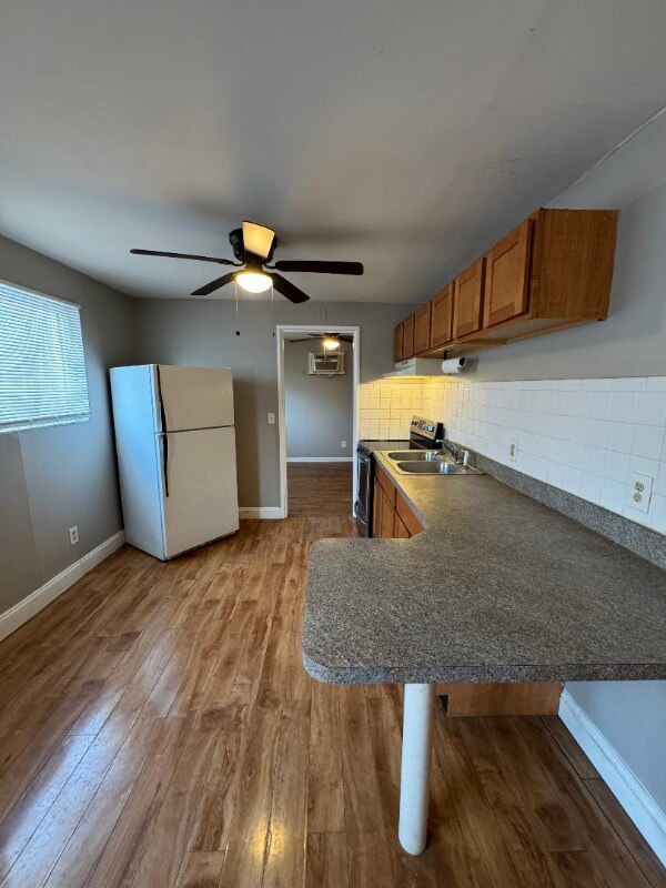 Foto del edificio - 2602 Chesterfield Ct