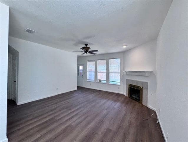 Building Photo - 1525 Fallcreek Ct