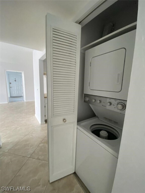 Foto del edificio - 4701 Lakeside Club Blvd