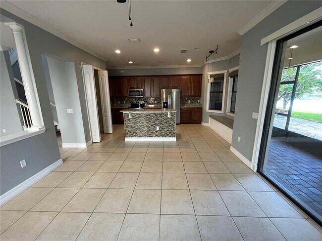 Building Photo - 10761 Willow Ridge Loop
