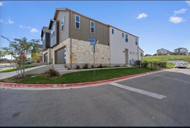 Foto del edificio - 7604 Grand Linden Wy