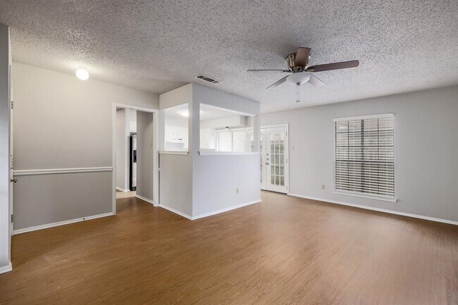 Building Photo - 11904 Doubloon Cove