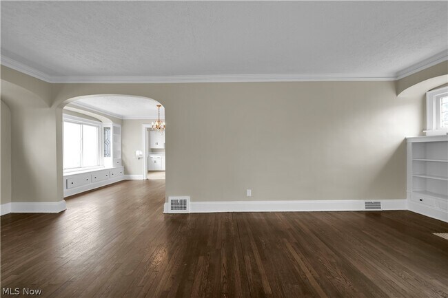 Foto del edificio - 11103 Lincoln Ave