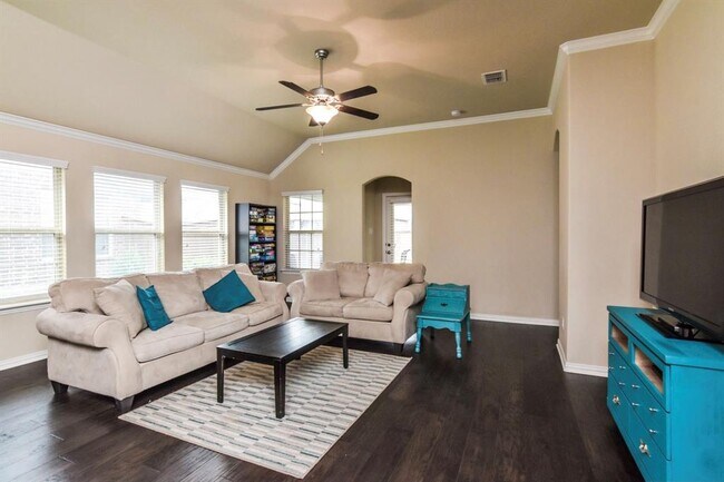 Foto del edificio - 2117 Austin Ln