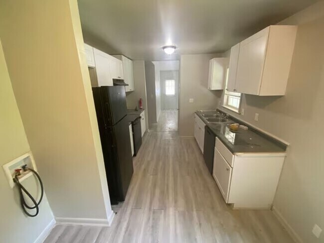 Foto del edificio - 3301 Beck St