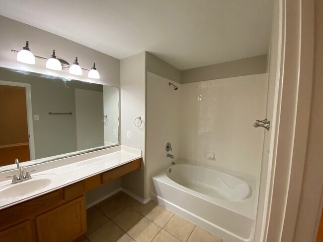 Foto del edificio - 38 W Sage Creek Pl