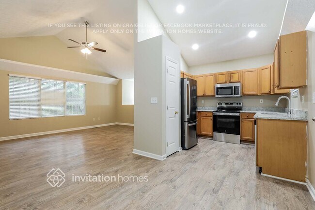 Foto del edificio - 309 Cedar Ln