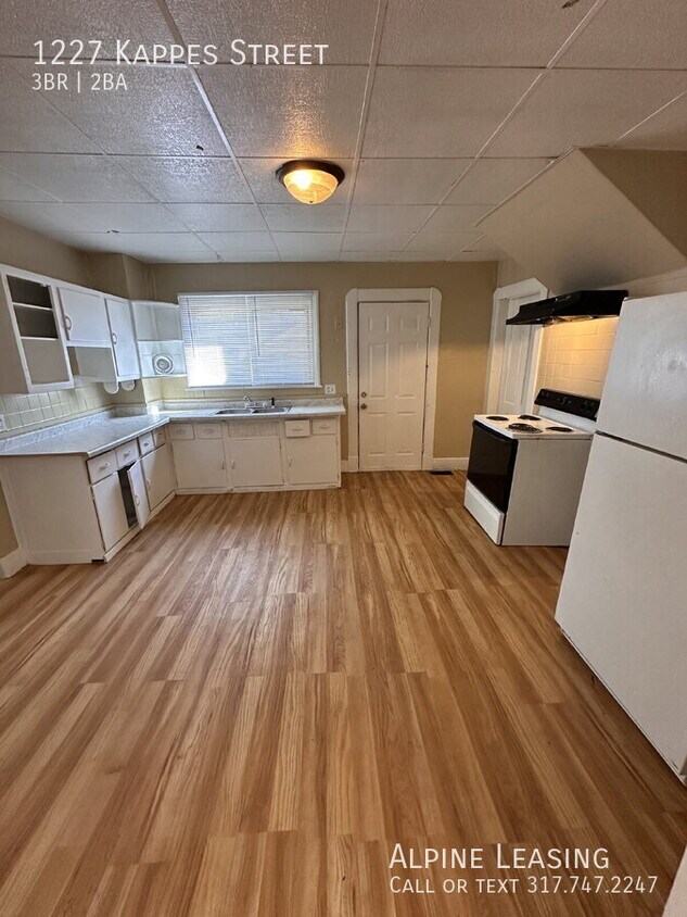 Foto del edificio - 1227 Kappes St