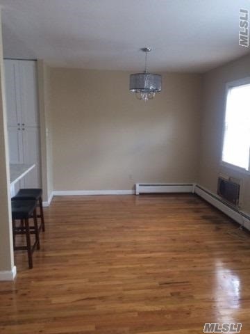 Foto del edificio - 241-41 87th Ave