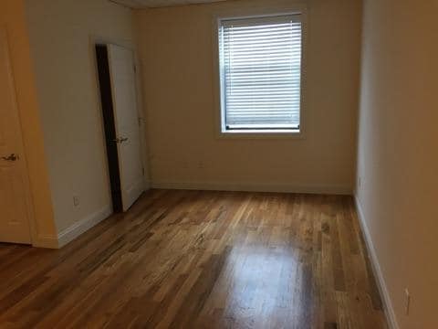 Primary Photo - 83 Cottage Avenue