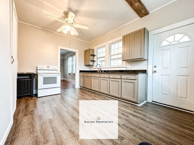 Foto del edificio - Charming Two Bedroom Home in Lyman