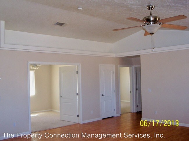 Building Photo - 4 br, 2 bath House - 9430 Willow Wells Rd.