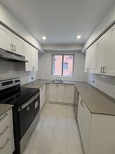 Building Photo - 4930 Edouard Montpetit Blvd