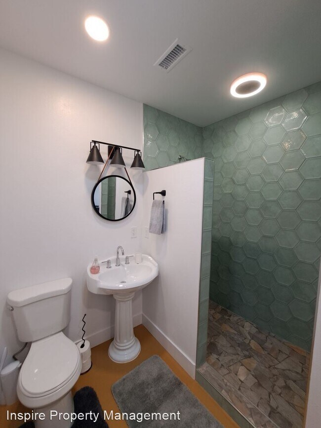Building Photo - 1 br, 1 bath House - 5243 Shadow Mountain