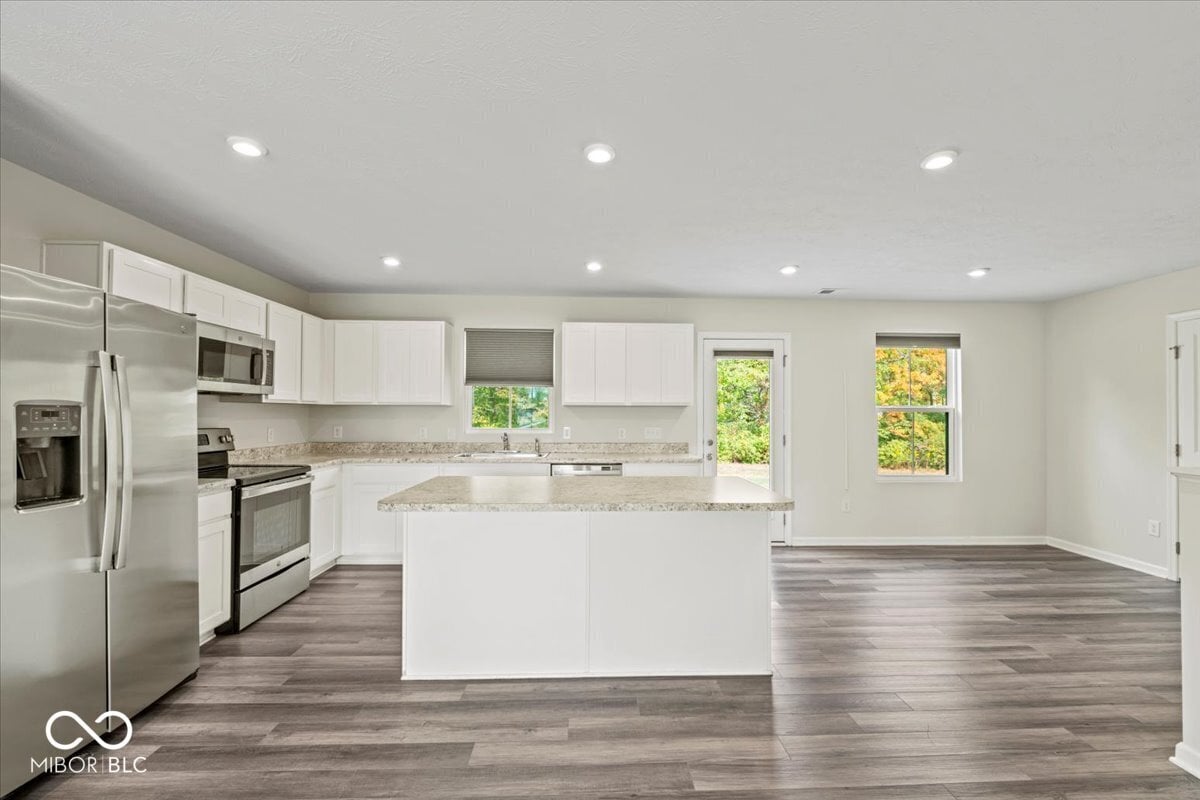 Primary Photo - 3068 Thorpe St