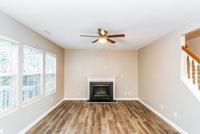 Foto del edificio - 6805 Coventry Ridge Rd