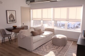 Interior Photo - The Jordan