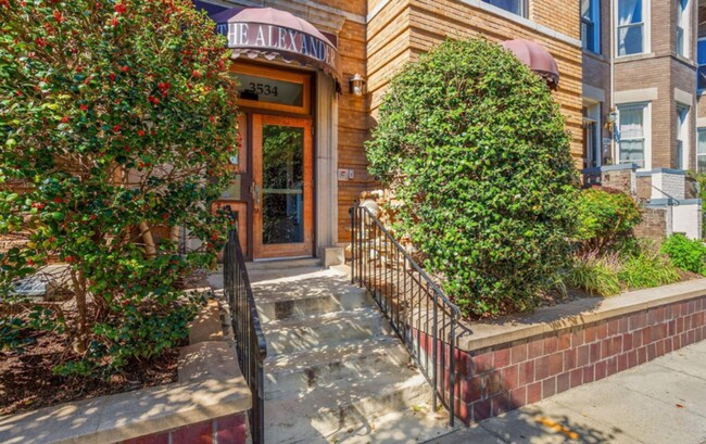 Photo - 3534 10th St NW House