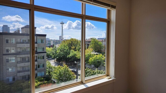 Foto del edificio - Lake Union View Condo 2 bed Avail 10/1