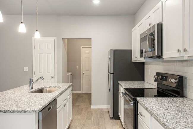 Building Photo - 3512 E. Sedge Wren Drive