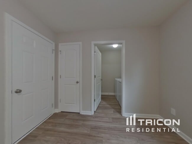 Building Photo - 316 Cedar Ridge