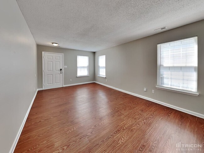 Foto del edificio - 3856 Candle Berry Dr