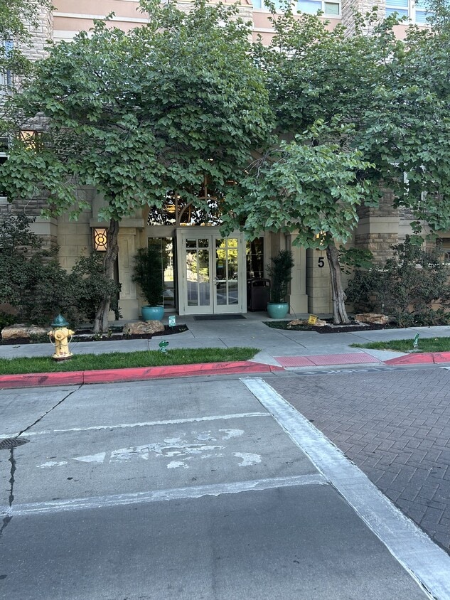Photo - 5 S 500 W (Salt Lake City, UT)