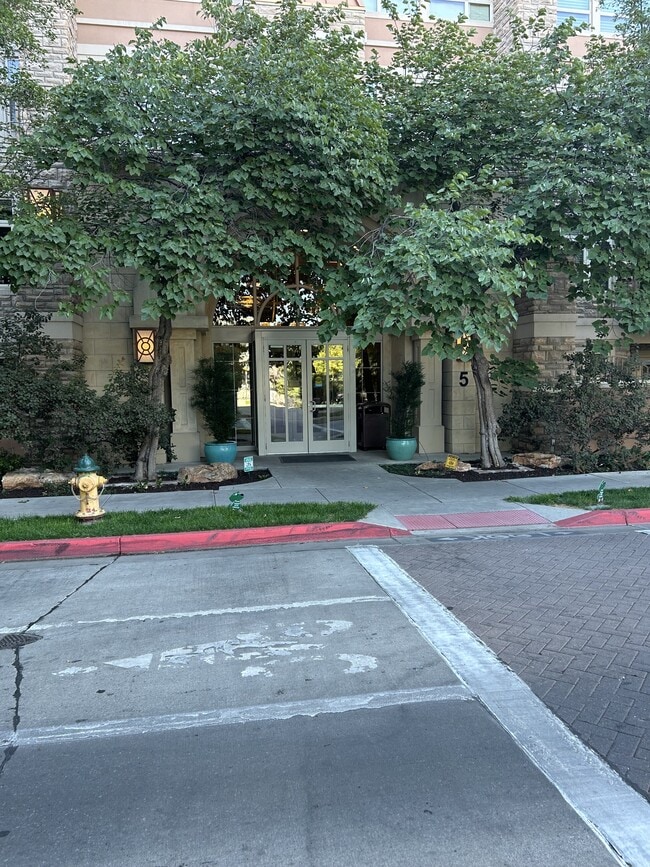 Photo - 5 S 500 W Townhome